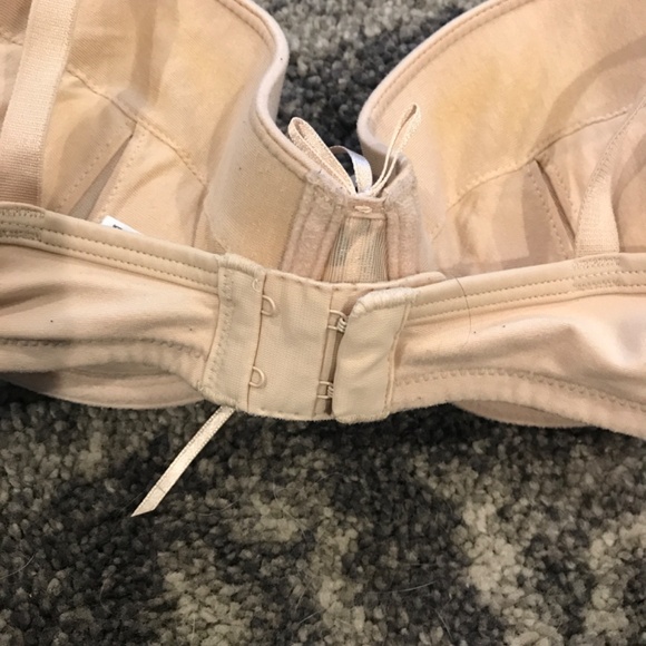 Wacoal lace front contour push-up bra - Picture 3 of 5